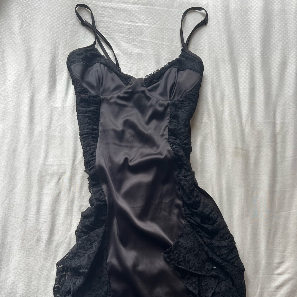 black cocktail dress